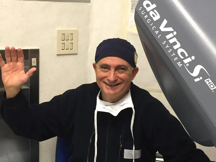 Prof. Artibani at the da Vinci robot console